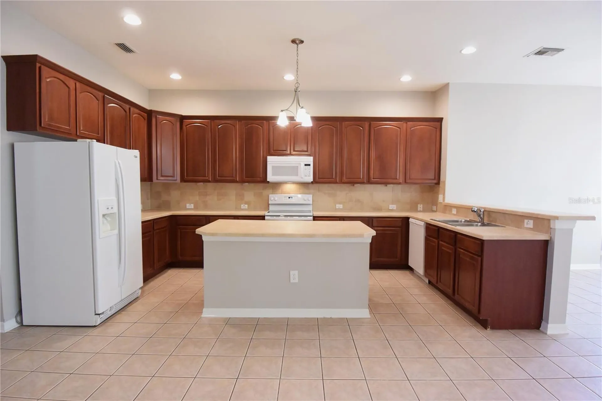 7015 Cardinalwood Lane Land O Lakes FL 34637