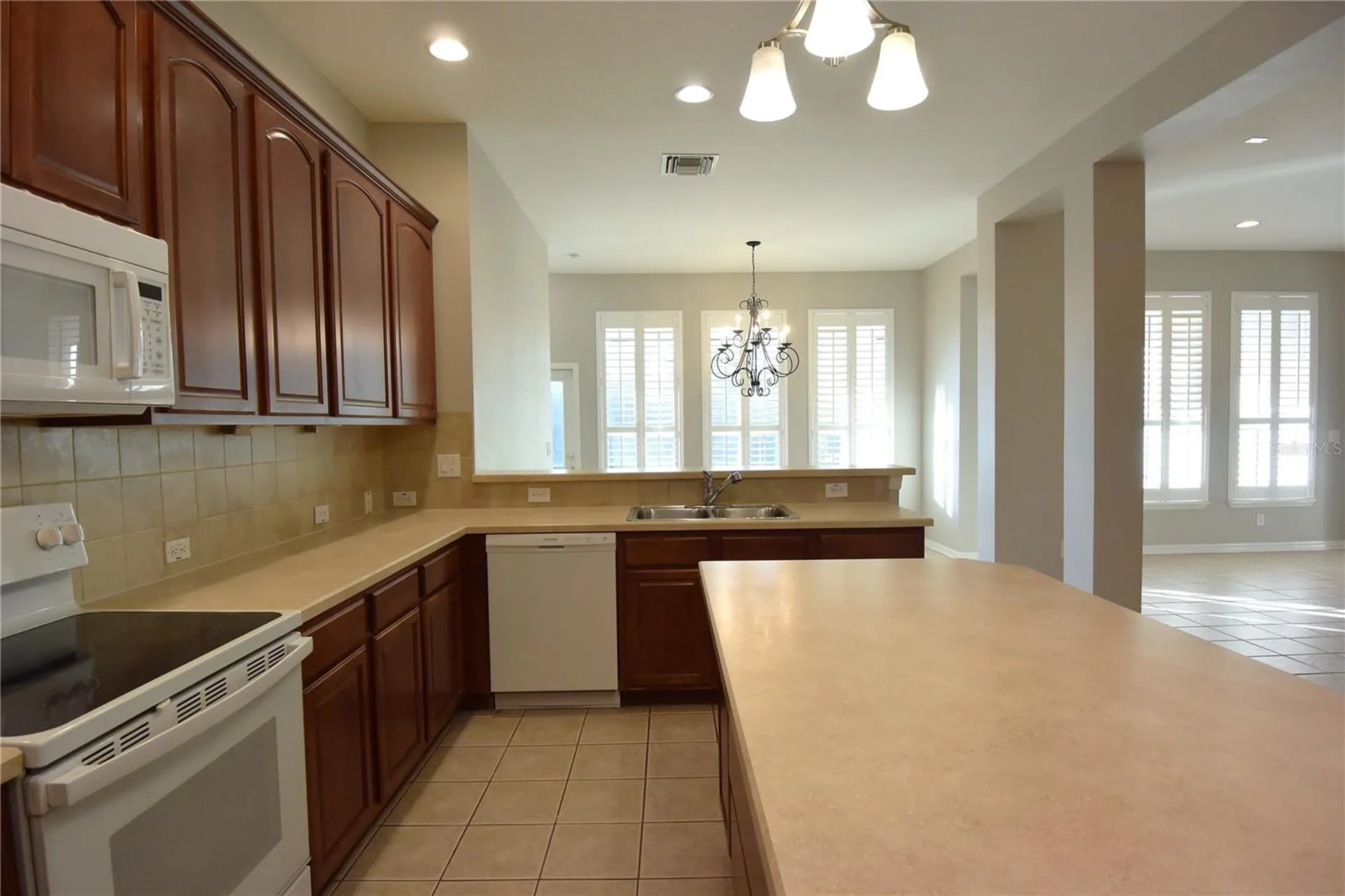 7015 Cardinalwood Lane Land O Lakes FL 34637