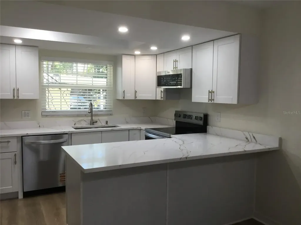44 Country Club Drive Largo FL 33771