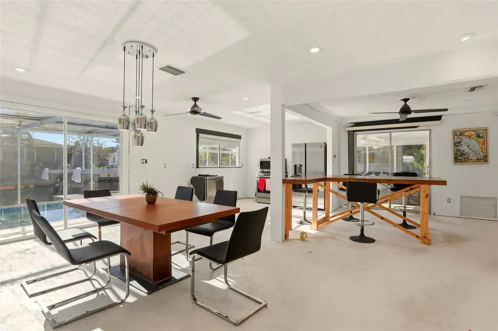552 Juan Anasco Drive Longboat Key FL 34228