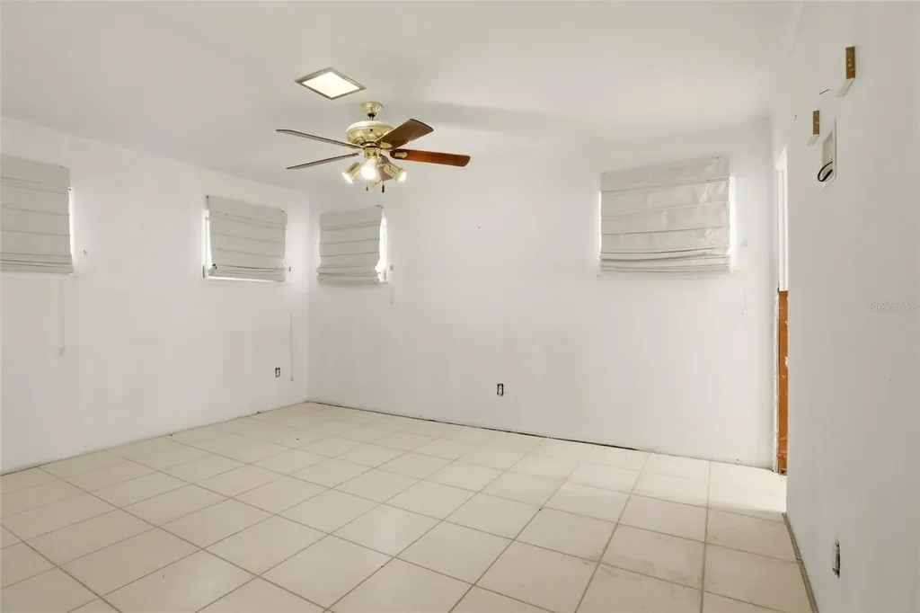 552 Juan Anasco Drive Longboat Key FL 34228