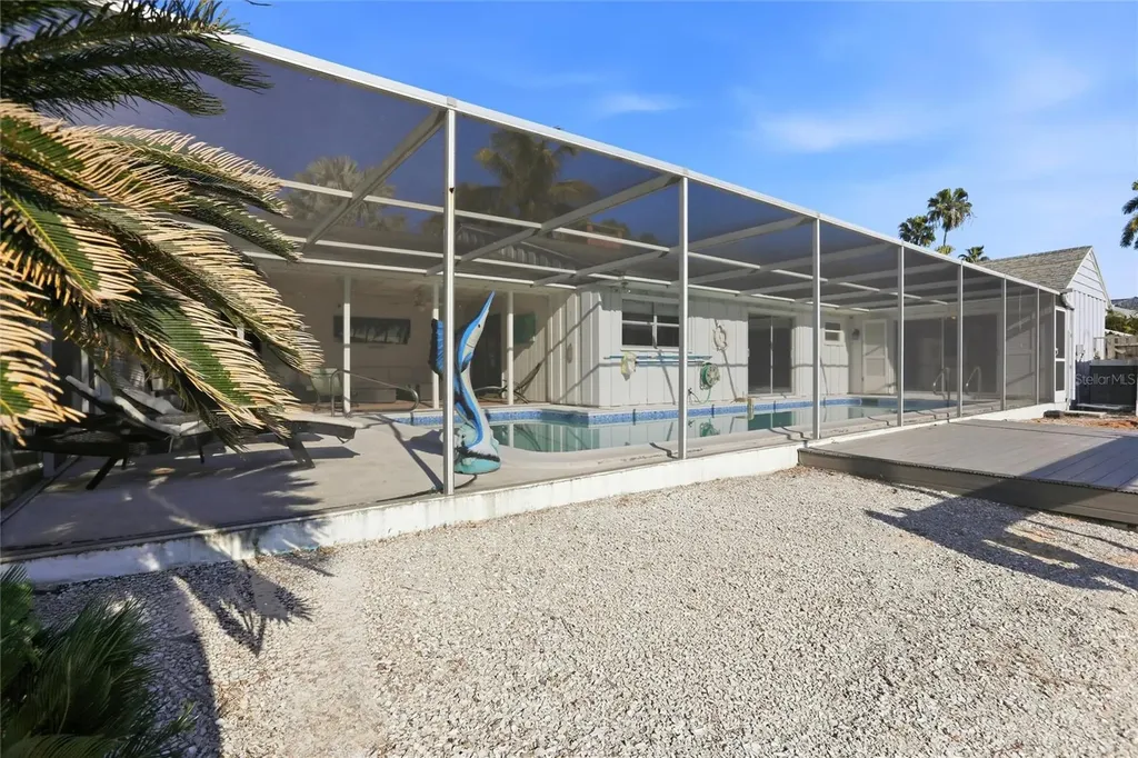 552 Juan Anasco Drive Longboat Key FL 34228