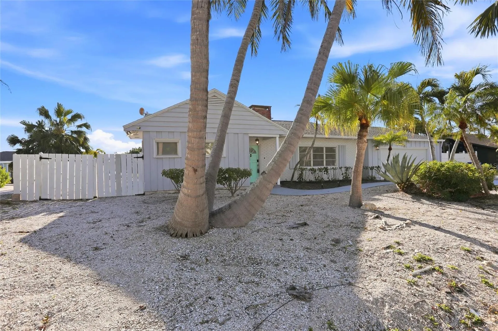 552 Juan Anasco Drive Longboat Key FL 34228