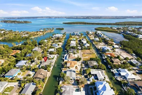 552 Juan Anasco Drive Longboat Key FL 34228