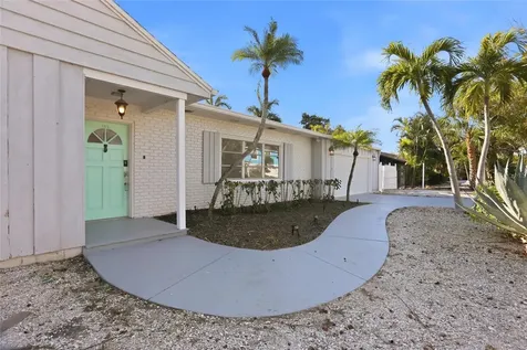 552 Juan Anasco Drive Longboat Key FL 34228