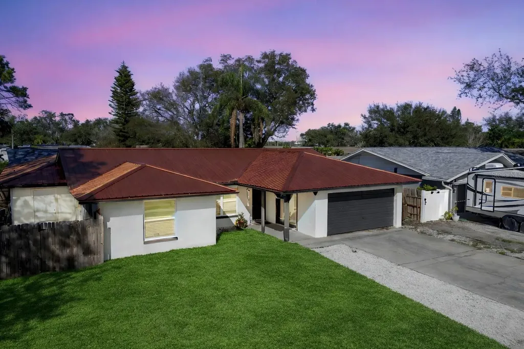 12931 82nd Avenue N Seminole FL 33776