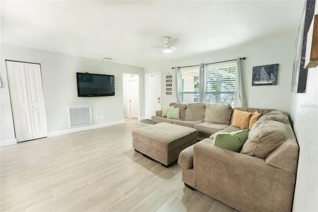 12931 82nd Avenue N Seminole FL 33776