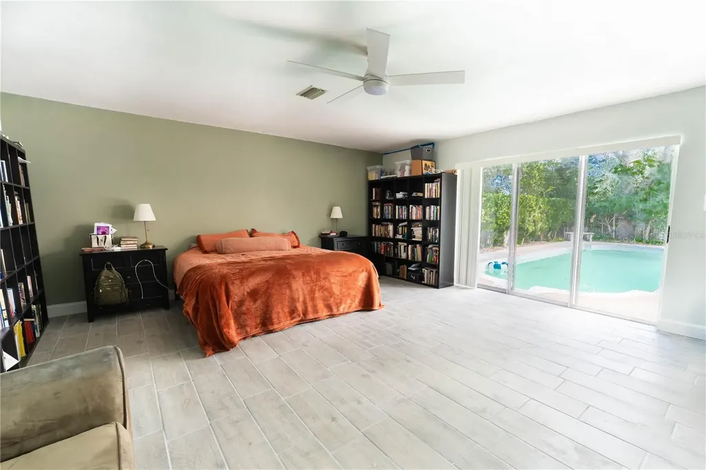 12931 82nd Avenue N Seminole FL 33776