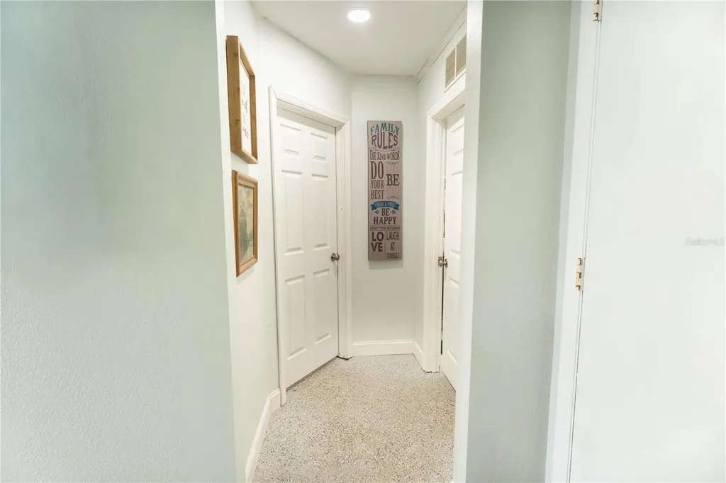 12931 82nd Avenue N Seminole FL 33776