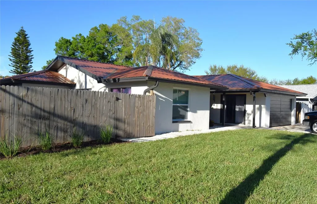 12931 82nd Avenue N Seminole FL 33776