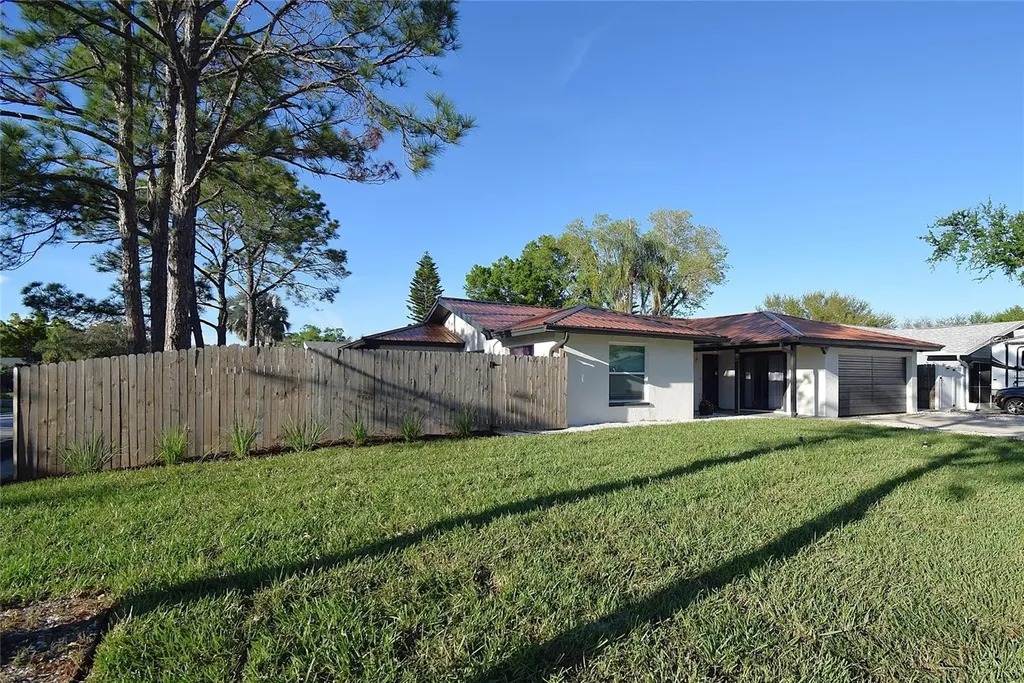 12931 82nd Avenue N Seminole FL 33776