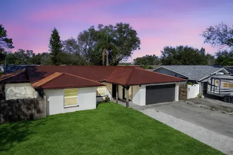 12931 82nd Avenue N Seminole FL 33776