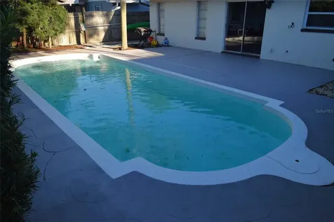 12931 82nd Avenue N Seminole FL 33776