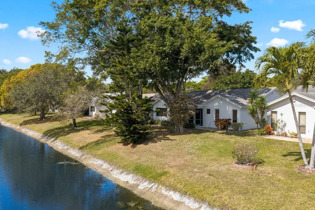 10618 180th Place S Boca Raton FL 33498