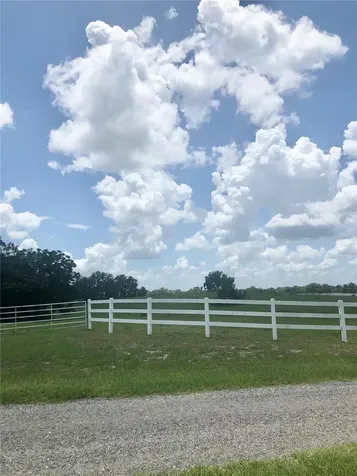 14 Eagle Ridge Bushnell FL 33513