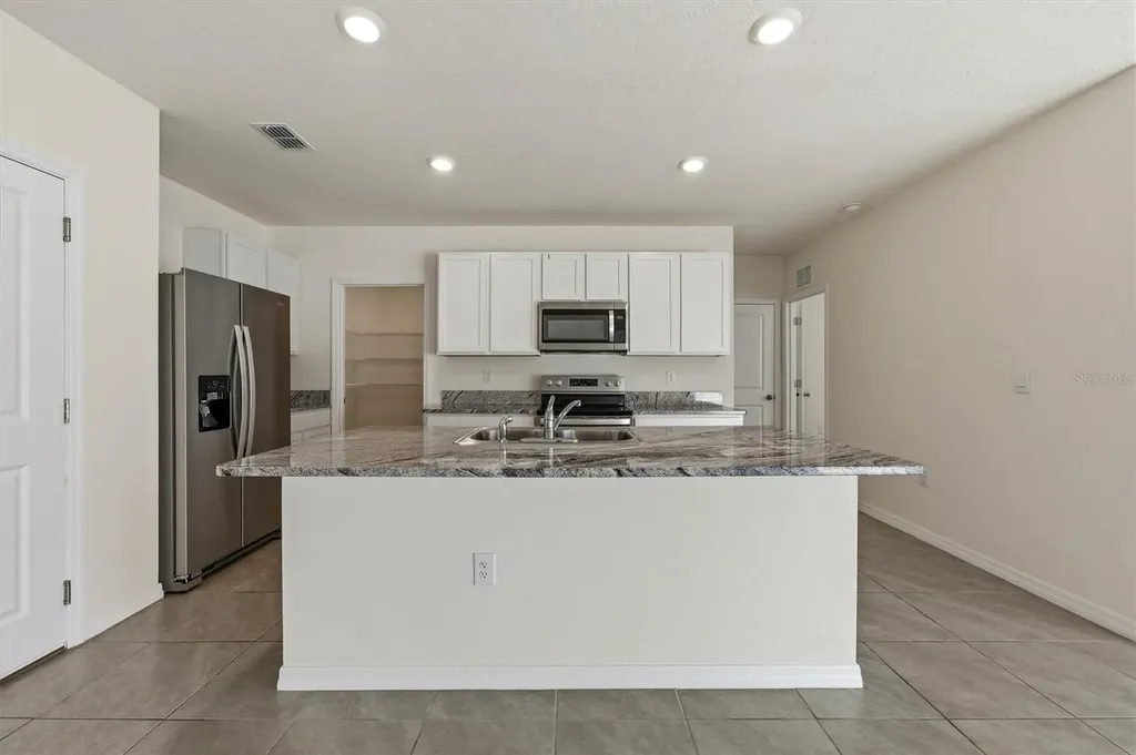 5764 Hollingworth Trail Wesley Chapel FL 33545