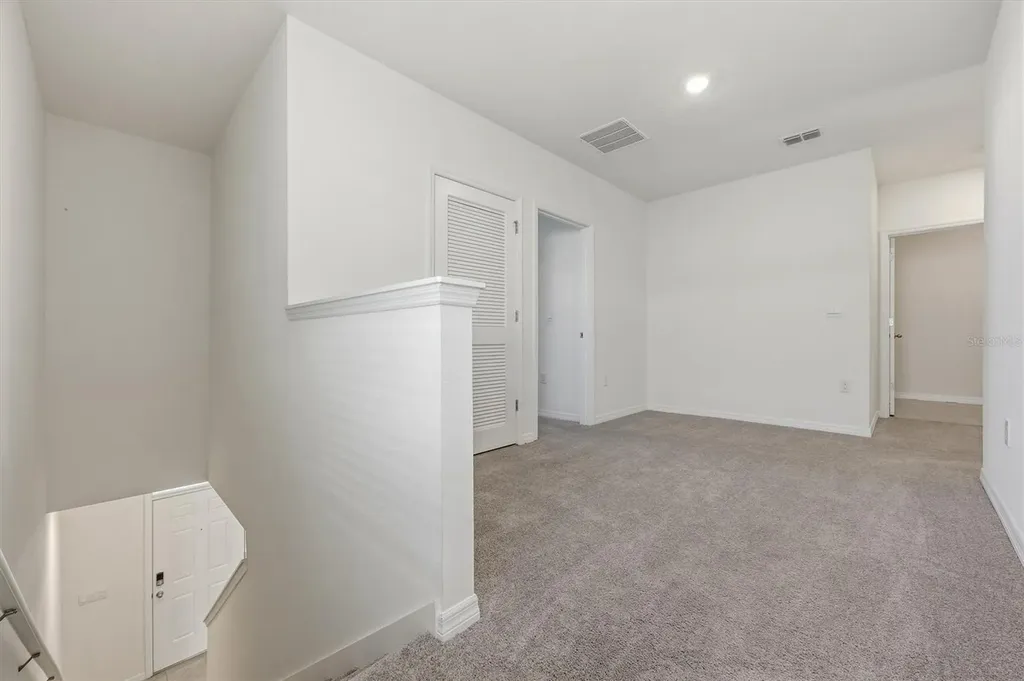 5764 Hollingworth Trail Wesley Chapel FL 33545