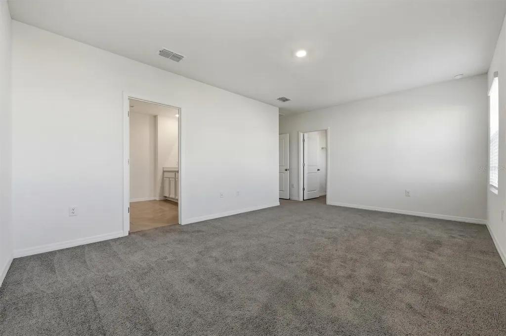5764 Hollingworth Trail Wesley Chapel FL 33545