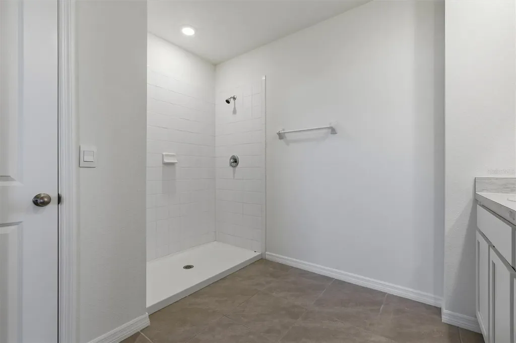 5764 Hollingworth Trail Wesley Chapel FL 33545