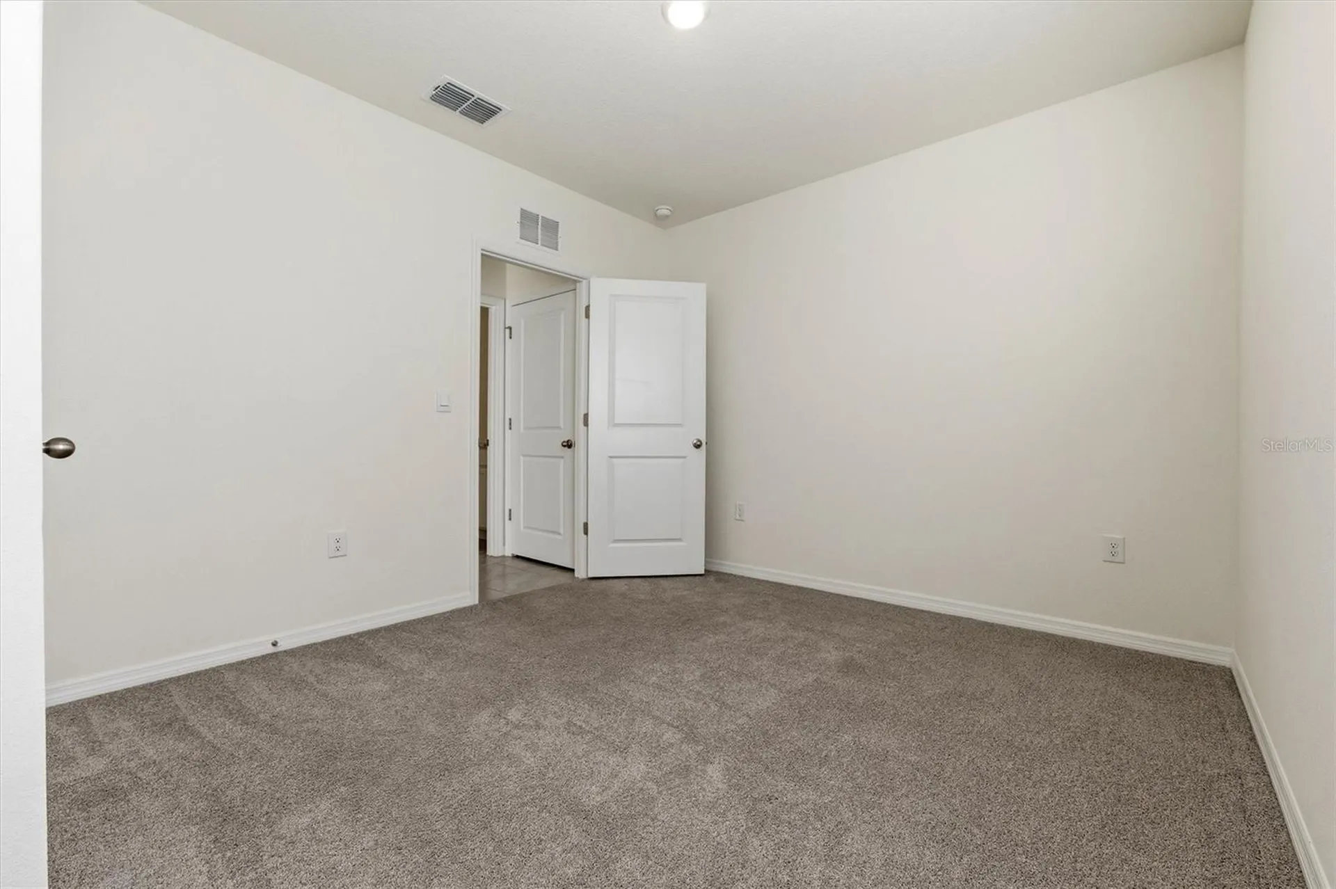 5764 Hollingworth Trail Wesley Chapel FL 33545