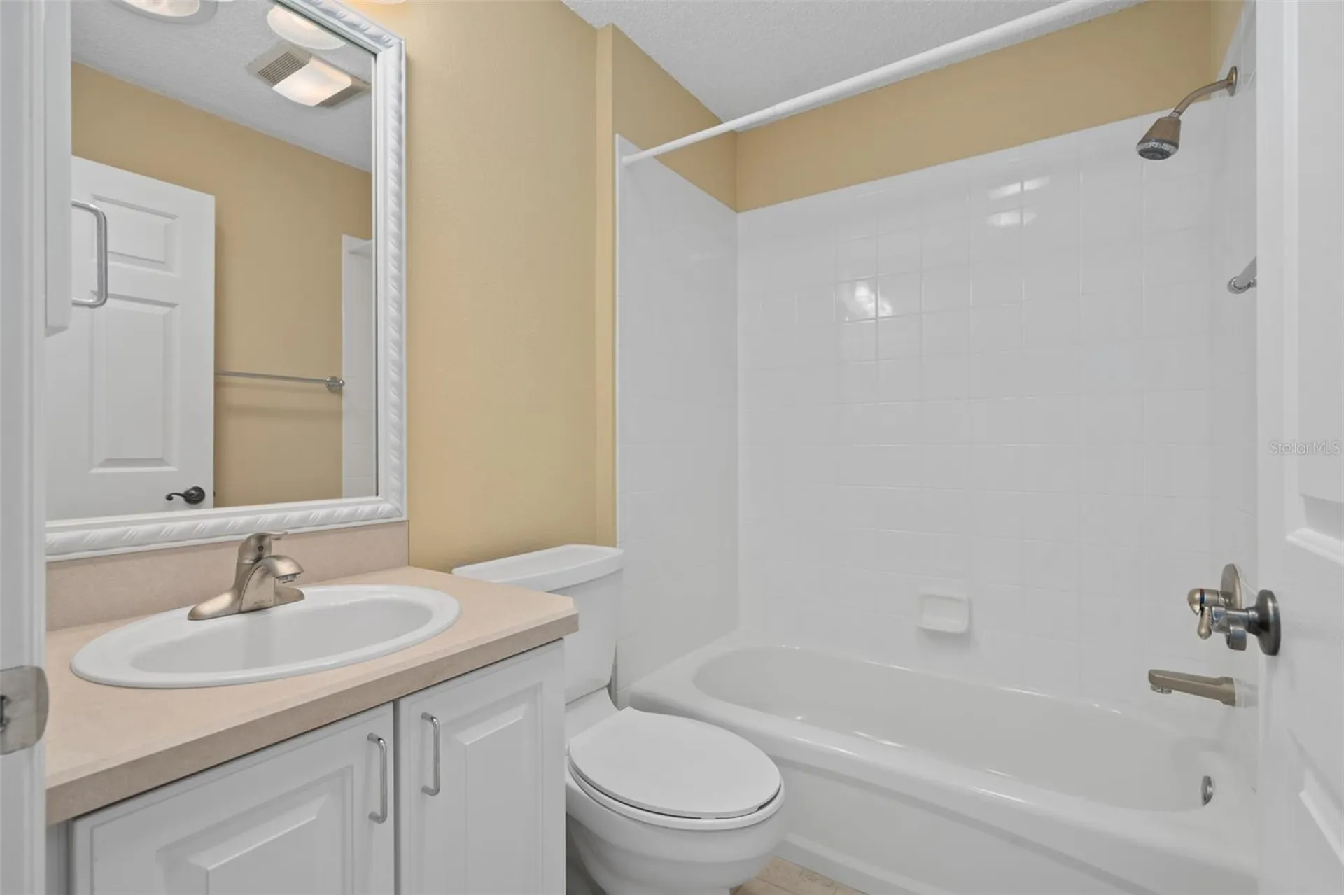 8352 SE 176th Lawson Loop The Villages FL 32162