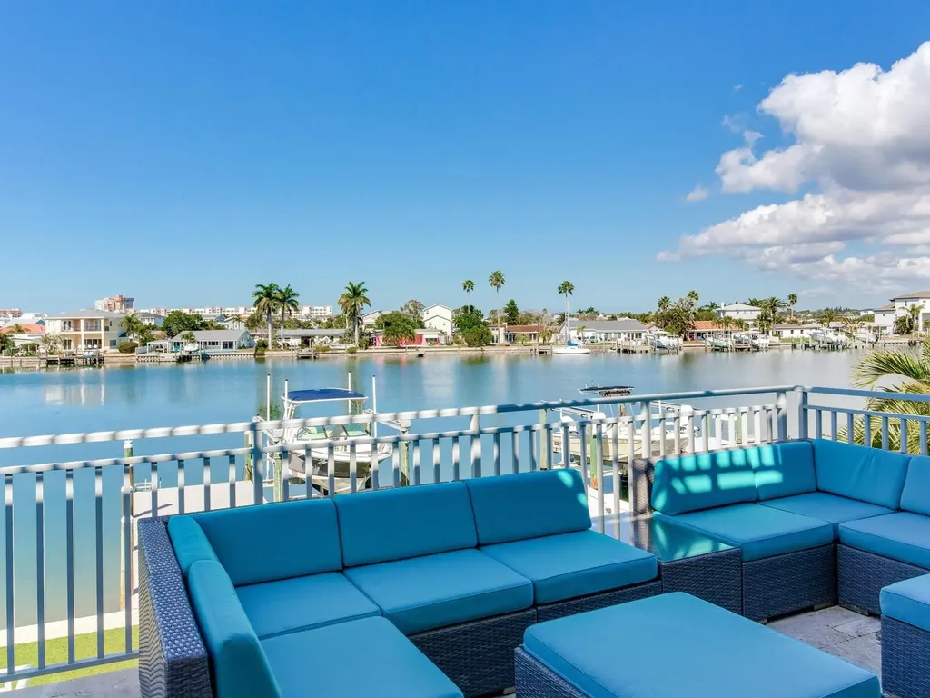 208 171st Avenue E North Redington Beach FL 33708