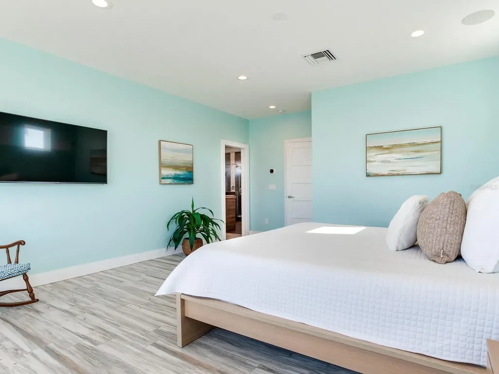 208 171st Avenue E North Redington Beach FL 33708