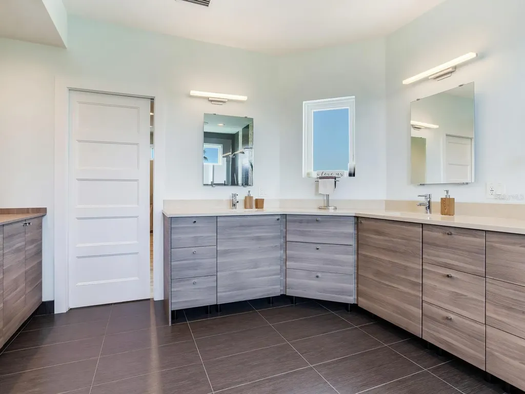 208 171st Avenue E North Redington Beach FL 33708