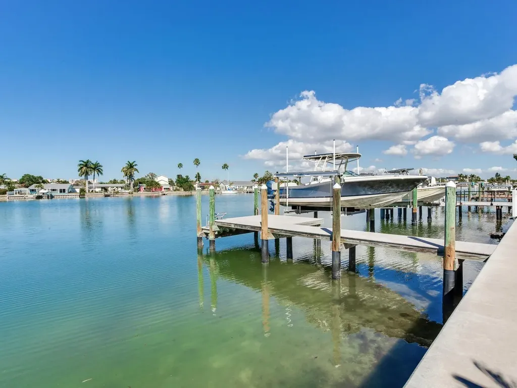 208 171st Avenue E North Redington Beach FL 33708