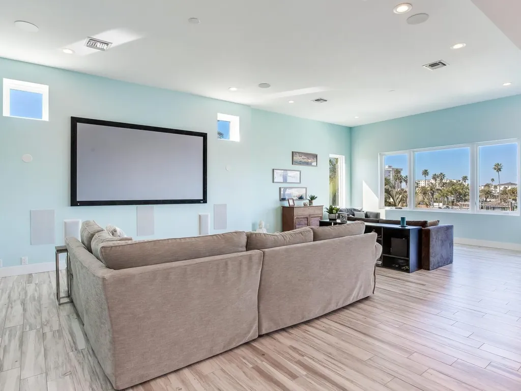 208 171st Avenue E North Redington Beach FL 33708