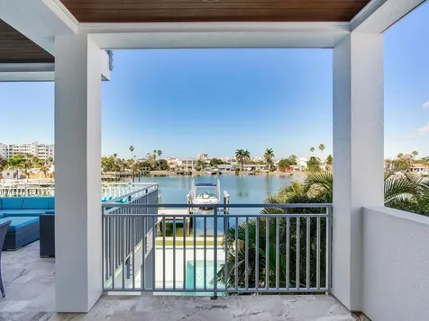208 171st Avenue E North Redington Beach FL 33708