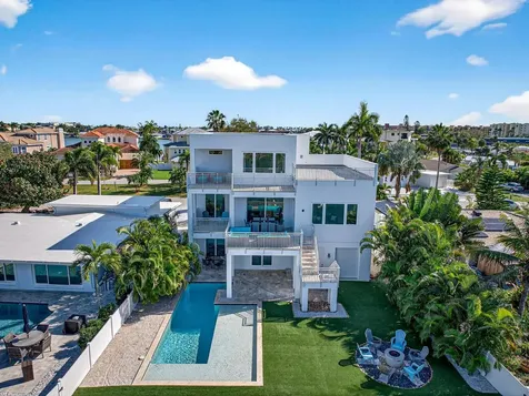 208 171st Avenue E North Redington Beach FL 33708