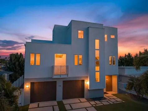208 171st Avenue E North Redington Beach FL 33708