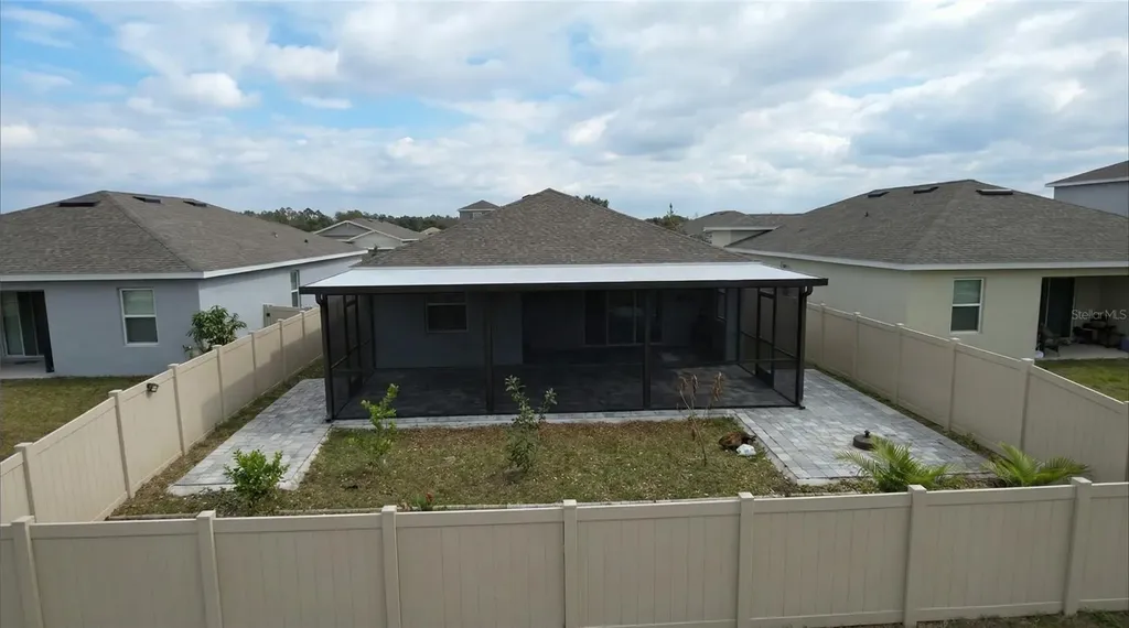 693 Crown Rose Drive Eagle Lake FL 33839