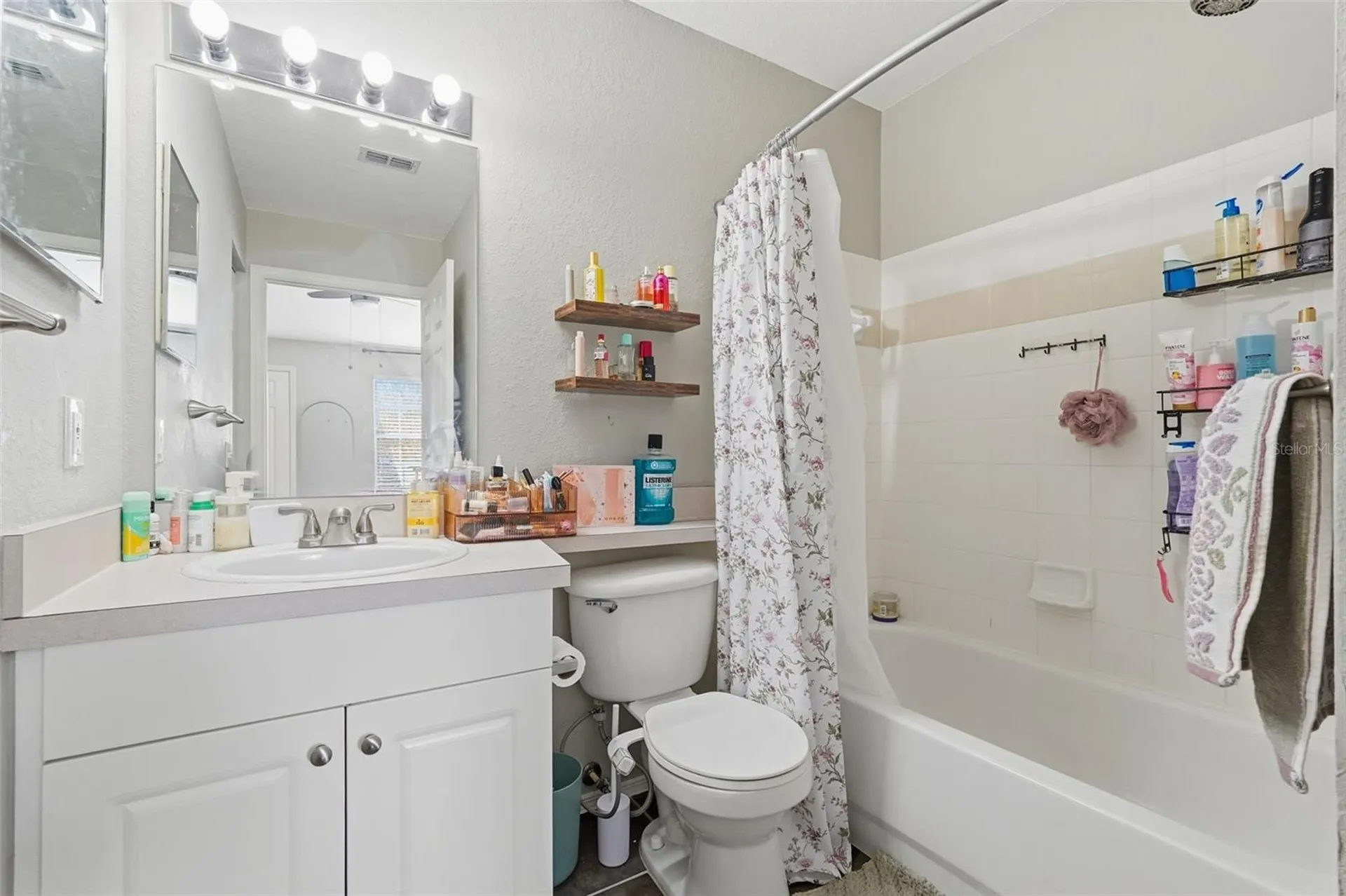 36027 Deer Creek Drive Zephyrhills FL 33541