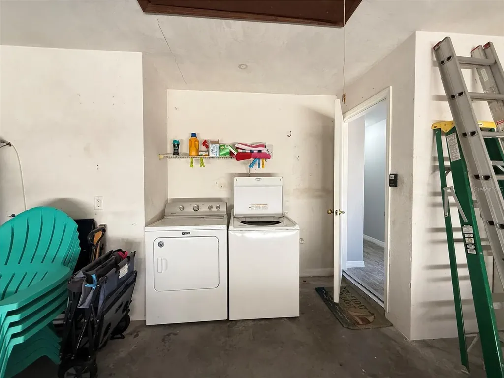 828 E 23rd Avenue New Smyrna Beach FL 32169