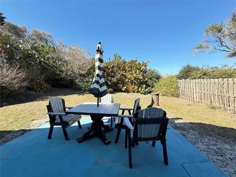 828 E 23rd Avenue New Smyrna Beach FL 32169