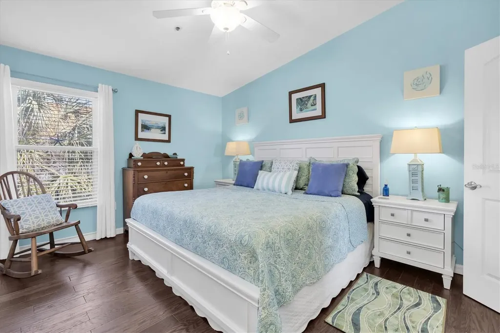 3601 E Bay Drive Holmes Beach FL 34217