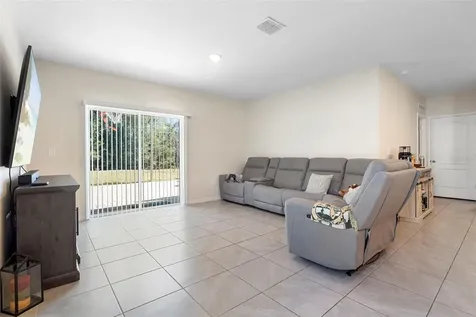 142 Victoria Oaks Boulevard Deland FL 32724