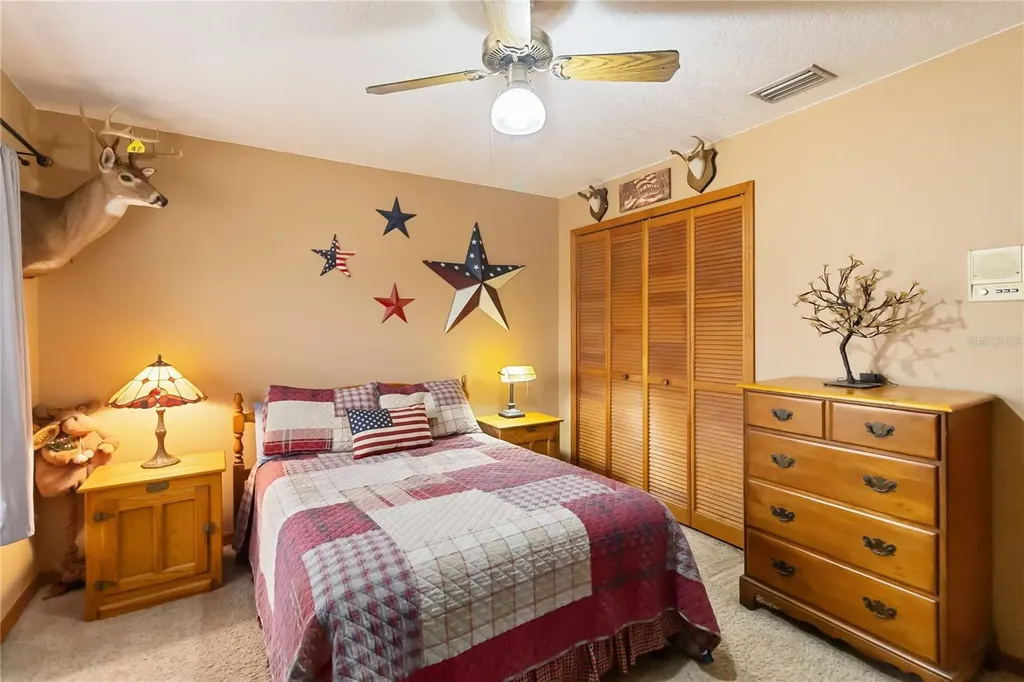 18711 Northcliff Street Orlando FL 32833