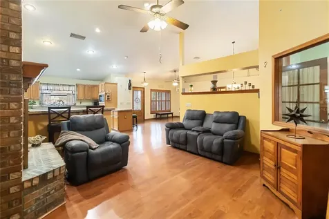 18711 Northcliff Street Orlando FL 32833