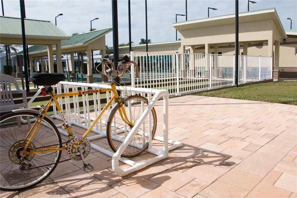 703 S Green Circle Venice FL 34285