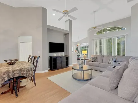 411 Ridge View Drive Davenport FL 33837