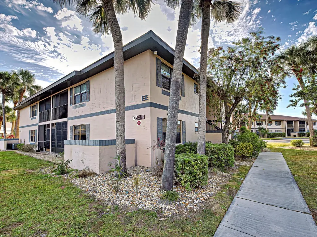 19505 Quesada Avenue Port Charlotte FL 33948