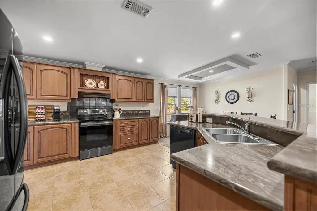 5130 SE 137th Avenue Morriston FL 32668
