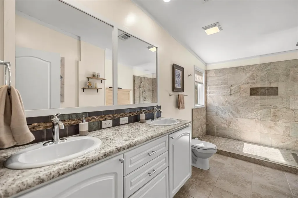 5130 SE 137th Avenue Morriston FL 32668