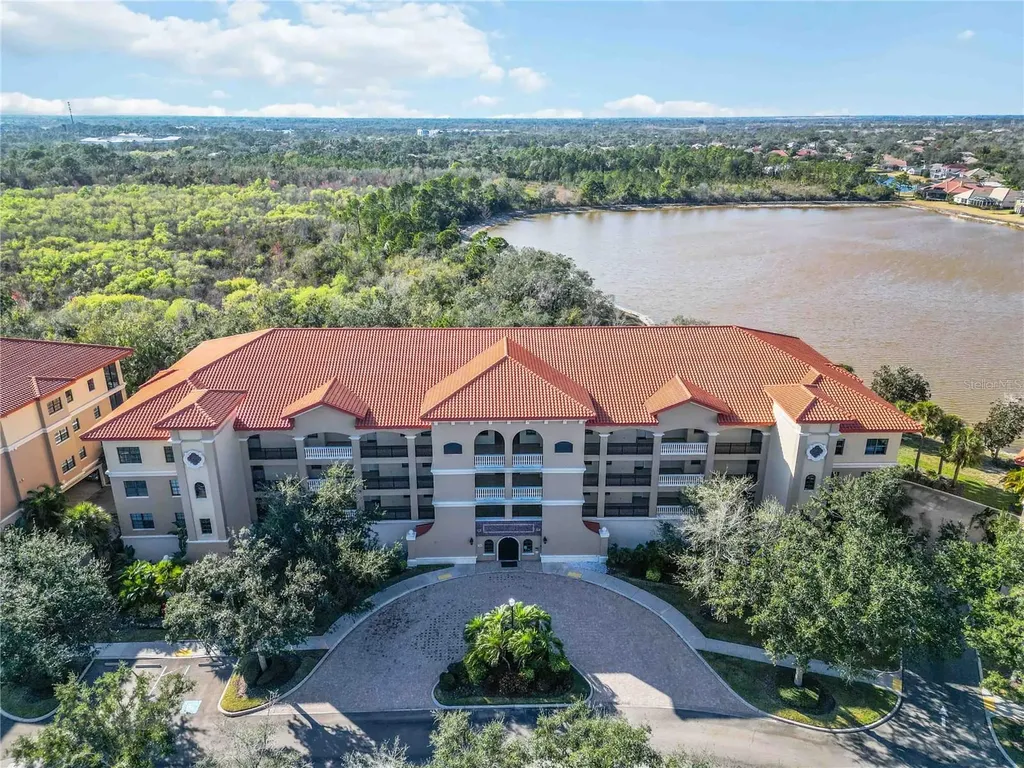 7702 Lake Vista Court Lakewood Ranch FL 34202