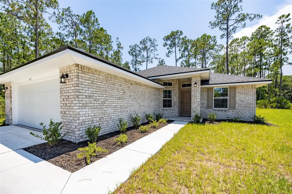 47 Brunswick Lane Palm Coast FL 32164