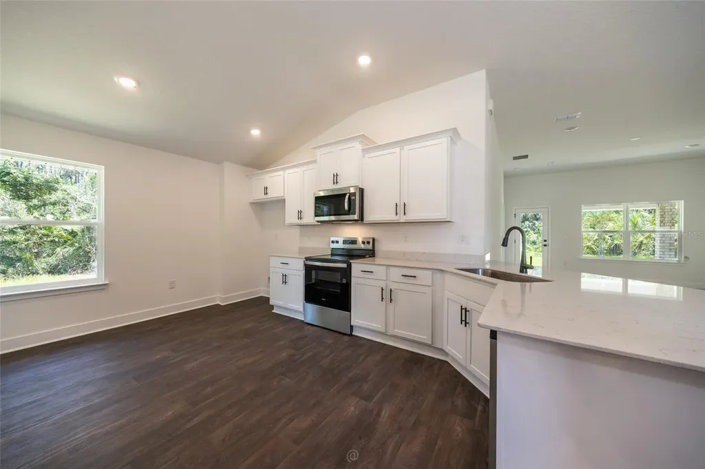 47 Brunswick Lane Palm Coast FL 32164