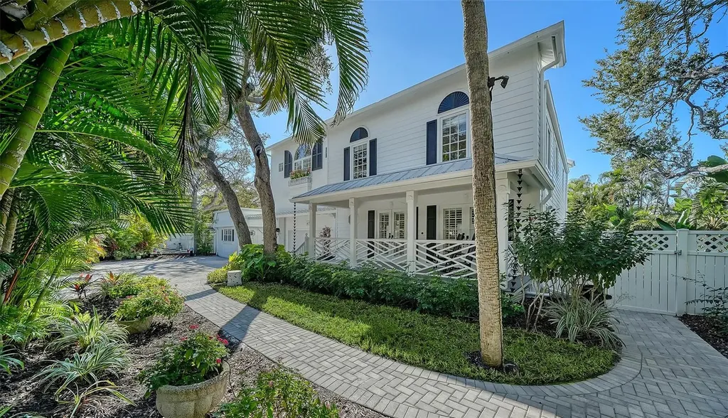 4712 Higel Avenue Sarasota FL 34242